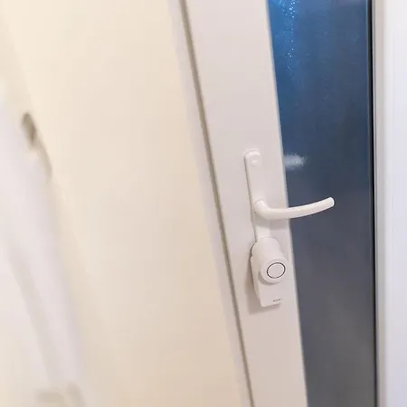 Ezuestpart By Bltn Apartment Siófok