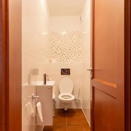 Διαμέρισμα Ezuestpart By Bltn Σίοφοκ