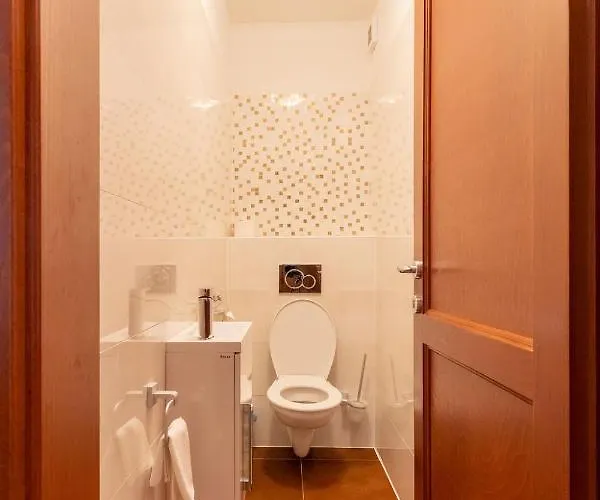 Appartement Ezuestpart By Bltn Siófok